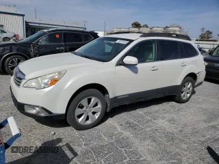 2011 Subaru Outback Prem with VIN 4S4BRCBC8B3334765, listed as a Copart auction lot 49220445 with 171,941 mi miles and Salvage Title. Bid and sale history available at DreamBid. Image 1.