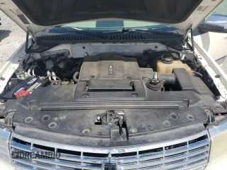 2007 Lincoln Navigator with VIN 5LMFU27567LJ12959, listed as a Copart auction lot 61891815 with 217,307 mi miles and Salvage title. Bid and sale history available at DreamBid. Image 12.