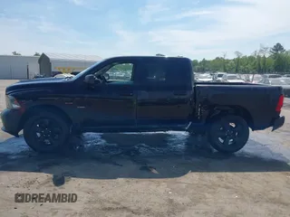 2019 Ram 1500 Express z VIN 1C6RR7KT7KS519977, wystawiony jako IAAI lot #42115534 z przebiegiem 65 350 mil mil oraz . Historia ofert i sprzedaży dostępna na DreamBid. Obrazek 14.
