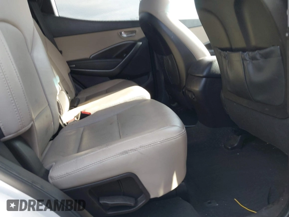 2017 Hyundai Santa Fe 2.4L z VIN 5XYZU3LB7HG438756, wystawiony jako IAAI lot #41480791 z przebiegiem 138 392 mil mil oraz . Historia ofert i sprzedaży dostępna na DreamBid. Obrazek 8.