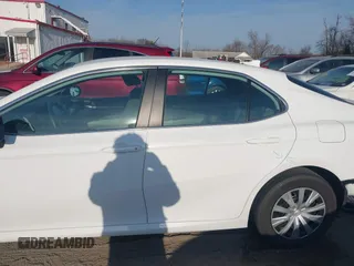 2022 Toyota Camry Hybrid LE with VIN 4T1C31AK8NU589613, listed as a IAAI auction lot 41759699 with 157,355 mi miles. Bid and sale history available at carsss.com. Image 14.