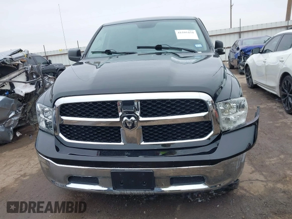2019 Ram 1500 Classic Tradesman with VIN 1C6RR6FG6KS630446, listed as a IAAI auction lot 41595434 with 72,644 mi miles. Bid and sale history available at carsss.com. Image 12.