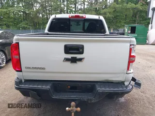 2019 Chevrolet Colorado 4WD ZR2 z VIN 1GCPTEE13K1166594, wystawiony jako IAAI lot #42374128 z przebiegiem 127 889 mil mil oraz . Historia ofert i sprzedaży dostępna na DreamBid. Obrazek 16.