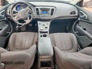 2015 Chrysler 200 Limited with VIN 1C3CCCAB8FN680655, listed as a Copart auction lot 60544225 with 192,932 mi miles and Salvage title. Bid and sale history available at DreamBid. Image 8.