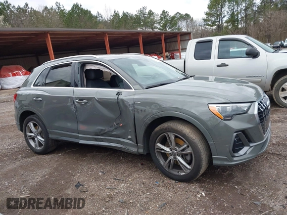 2020 Audi Q3 S line Premium with VIN WA1DECF34L1046543, listed as a IAAI auction lot 41715612 with 71,816 mi miles. Bid and sale history available at carsss.com. Image 13.