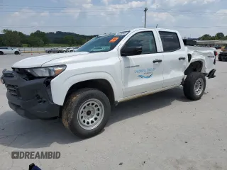 2024 Chevrolet Colorado 4WD Work Truck z VIN 1GCGTBEC6R1124897, wystawiony jako Copart lot #59235665 z przebiegiem 14 521 mil mil oraz Szkoda całkowita • Salvage title. Historia ofert i sprzedaży dostępna na DreamBid. Obrazek 1.