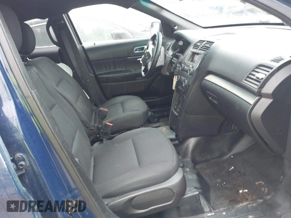 2017 Ford Police Interceptor Utility с VIN 1FM5K8ATOHGD67308, выставлен на аукционе IAAI как лот 42223876 с пробегом 131 878 миль миль и . История ставок и продаж доступна на DreamBid. Изображение 5.