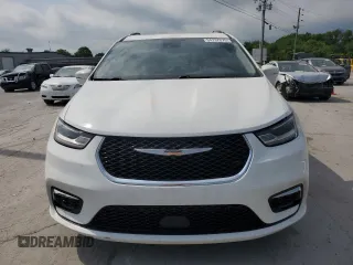 2021 Chrysler Pacifica Touring L with VIN 2C4RC3BG6MR511380, listed as a Copart auction lot 54237075 with 92,172 mi miles and Salvage title. Bid and sale history available at DreamBid. Image 5.