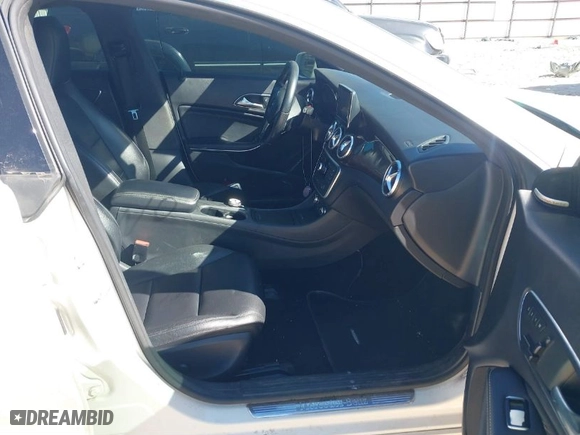 2014 Mercedes-Benz CLA-Class CLA 250 with VIN WDDSJ4GB1EN128221, listed as a IAAI auction lot 41338233 with 119,624 mi miles. Bid and sale history available at carsss.com. Image 5.