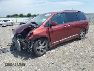2017 Toyota Sienna SE with VIN 5TDXZ3DC5HS797929, listed as a Copart auction lot 42989275 with 0 mi miles and Non Repairable. Bid and sale history available at carsss.com. Image 1.