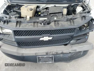 2003 Chevrolet Express Cargo with VIN 1GCGG25V331109643, listed as a Copart auction lot 44367485 with 112,700 mi miles and Salvage Title. Bid and sale history available at DreamBid. Image 12.