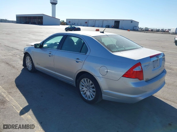 2011 Ford Fusion Hybrid with VIN 3FADP0L38BR302907, listed as a IAAI auction lot 41805491 with 197,453 mi miles. Bid and sale history available at carsss.com. Image 3.