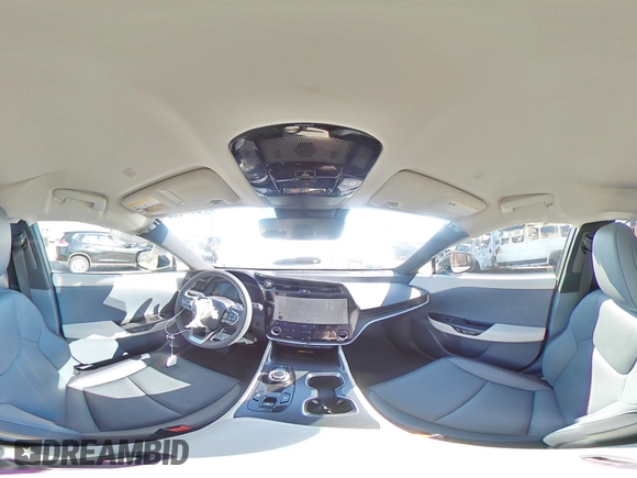 2024 Lexus RZ 300e Premium z VIN JTJABABB5RA005041, wystawiony jako Copart lot #72653024 z przebiegiem 3385 mil mil oraz Szkody całkowita. Historia ofert i sprzedaży dostępna na DreamBid. Obrazek 12.