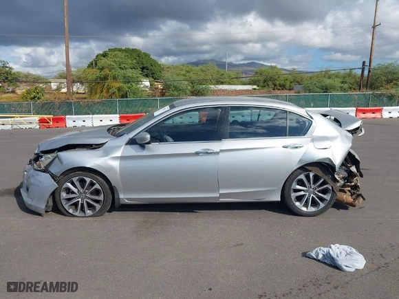 2015 Honda Accord Sedan Sport with VIN 1HGCR2F53FA060487, listed as a IAAI auction lot 41350122 with 153,940 mi miles. Bid and sale history available at carsss.com. Image 15.