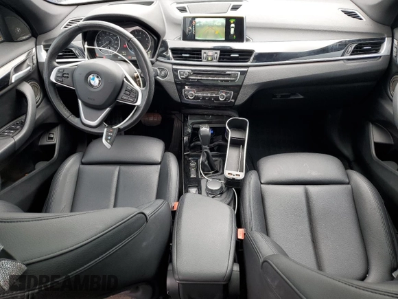 2016 BMW X1 xDrive28i z VIN WBXHT3C30G5E54396, wystawiony jako Copart lot #56042815 z przebiegiem 101 632 mil mil oraz Szkoda całkowita • Salvage title. Historia ofert i sprzedaży dostępna na DreamBid. Obrazek 8.