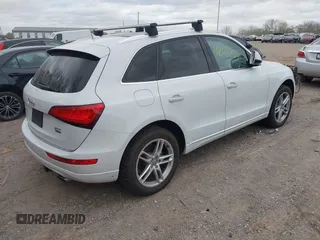 2015 Audi Q5 Premium Plus with VIN WA1LFAFP2FA116626, listed as a IAAI auction lot 42037581 with 113,038 mi miles. Bid and sale history available at carsss.com. Image 4.