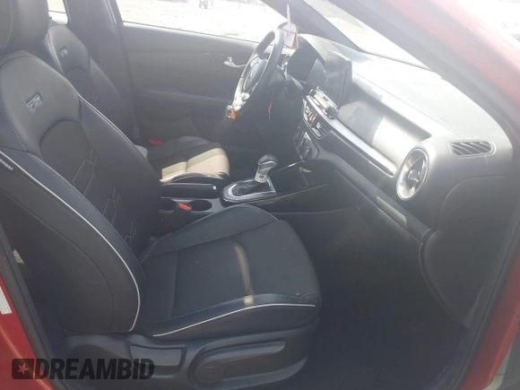 2021 Kia Forte GT-Line with VIN 3KPF34AD3ME416504, listed as a IAAI auction lot 42030382 with 47,586 mi miles and . Bid and sale history available at DreamBid. Image 5.