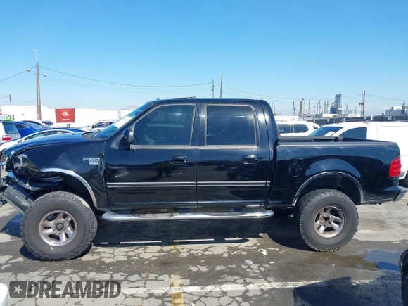 2003 Ford F-150 XLT with VIN 1FTRW07L33KA64046, listed as a IAAI auction lot 41754147 with Not Provided miles. Bid and sale history available at carsss.com. Image 13.