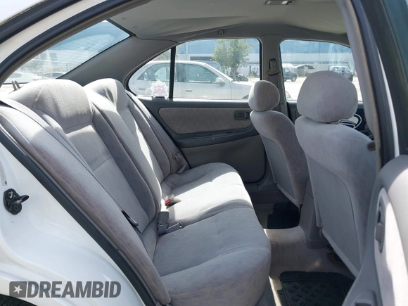 1999 Nissan Altima XE with VIN 1N4DL01D3XC196105, listed as a IAAI auction lot 39336338 with 183,010 mi miles. Bid and sale history available at carsss.com. Image 8.