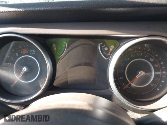 2020 Jeep Wrangler Unlimited Sport S с VIN 1C4HJXDNXLW348677, выставлен на аукционе IAAI как лот 42056986 с пробегом Не указан миль и . История ставок и продаж доступна на DreamBid. Изображение 7.
