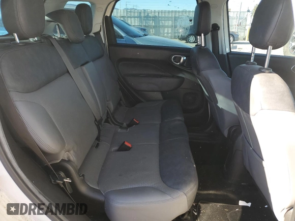 2014 FIAT 500L Lounge with VIN ZFBCFACH5EZ017403, listed as a Copart auction lot 83652624 with 30,905 mi miles and Clean Title. Bid and sale history available at DreamBid. Image 11.