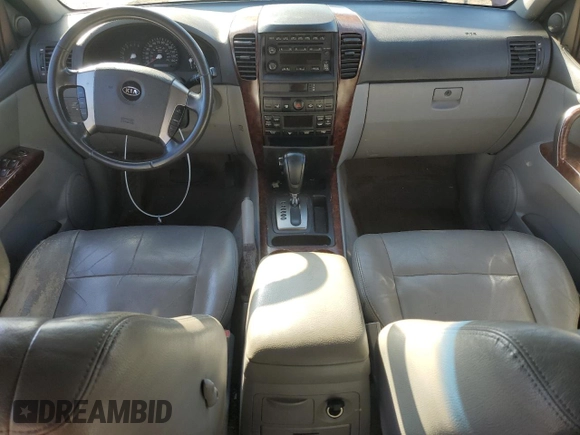 2004 Kia Sorento LX with VIN KNDJC733545313757, listed as a Copart auction lot 77493494 with 262,534 mi miles and Clean Title. Bid and sale history available at carsss.com. Image 8.