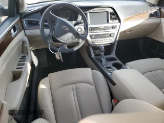2017 Hyundai Sonata Hybrid Limited with VIN KMHE34L35HA070900, listed as a Copart auction lot 43931035 with 77,474 mi miles and Salvage Title. Bid and sale history available at carsss.com. Image 8.