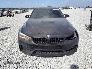 2018 BMW M3 z VIN WBS8M9C57J5J79640, wystawiony jako Copart lot #51247225 z przebiegiem 82 582 mil mil oraz Szkoda całkowita • Salvage title. Historia ofert i sprzedaży dostępna na DreamBid. Obrazek 5.