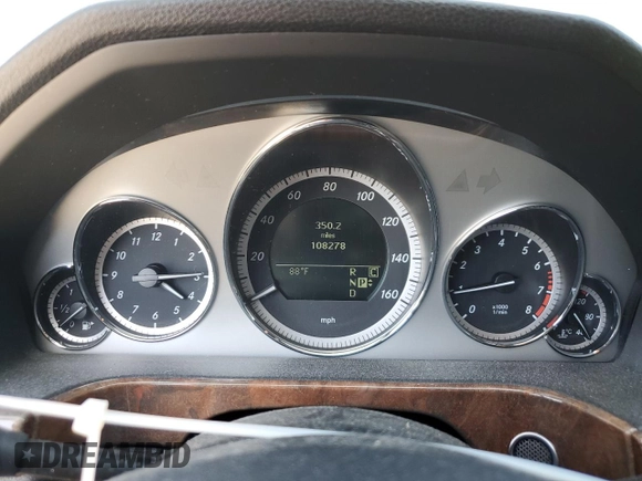 2010 Mercedes-Benz E 350 Luxury with VIN WDDHF5GB8AA136531, listed as a Copart auction lot 51962005 with 108,278 mi miles and Salvage Title. Bid and sale history available at carsss.com. Image 9.