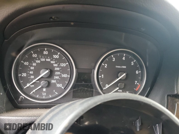 2011 BMW 3 Series 328i with VIN WBAPH7C5XBE676997, listed as a Copart auction lot 49093495 with Not provided miles and Clean title. Bid and sale history available at DreamBid. Image 9.