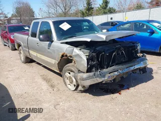 2003 Chevrolet Silverado 1500 LS with VIN 2GCEK19T231104873, listed as a IAAI auction lot 41910444 with 208,692 mi miles. Bid and sale history available at carsss.com. Image 1.