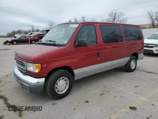2002 Ford Econoline Passenger XL with VIN 1FMRE11L72HA02674, listed as a Copart auction lot 86361014 with 13,268 mi miles and Clean title. Bid and sale history available at DreamBid. Image 1.