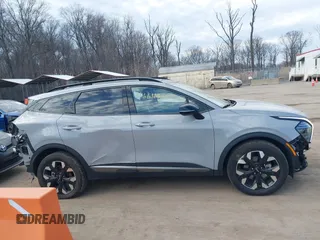 2024 Kia Sportage X-Line with VIN 5XYK6CDF5RG156016, listed as a IAAI auction lot 41664356 with 5,386 mi miles and . Bid and sale history available at carsss.com. Image 14.