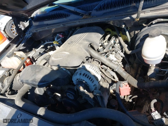 2006 Chevrolet Silverado 1500 LT1 with VIN 2GCEK13TX61232856, listed as a IAAI auction lot 41593832 with 186,273 mi miles. Bid and sale history available at carsss.com. Image 10.