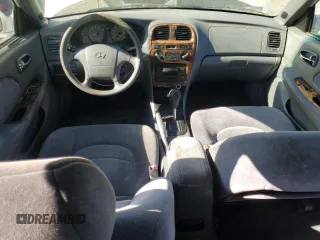 2001 Hyundai Sonata GLS with VIN KMHWF35V11A474934, listed as a Copart auction lot 83633174 with 127,176 mi miles and Clean Title. Bid and sale history available at carsss.com. Image 8.