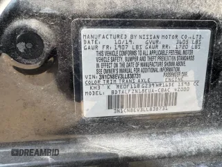 2020 Nissan Versa SV z VIN 3N1CN8EV3LL838731, wystawiony jako Copart lot #58837595 z przebiegiem 99 861 mil mil oraz Tytuł czysty. Historia ofert i sprzedaży dostępna na DreamBid. Obrazek 10.