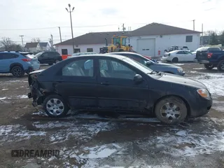 2007 Kia Spectra EX with VIN KNAFE122X75454914, listed as a IAAI auction lot 41711981 with 179,382 mi miles. Bid and sale history available at carsss.com. Image 13.