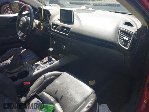 2015 Mazda 3 i Grand Touring z VIN JM1BM1M75F1269995, wystawiony jako IAAI lot #42140185 z przebiegiem 71 973 mil mil oraz . Historia ofert i sprzedaży dostępna na DreamBid. Obrazek 5.