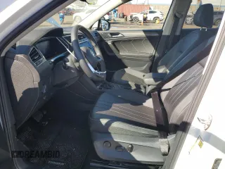 2023 Volkswagen Tiguan SE с VIN 3VVMB7AX1PM068106, выставлен на аукционе Copart как лот 50555445 с пробегом 24 948 миль миль и Списание • Salvage title. История ставок и продаж доступна на DreamBid. Изображение 7.