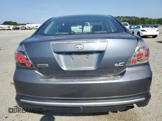 2008 Scion tC Spec z VIN JTKDE167180275068, wystawiony jako Copart lot #55787115 z przebiegiem 101 274 mil mil oraz Szkoda całkowita • Salvage title. Historia ofert i sprzedaży dostępna na DreamBid. Obrazek 6.