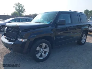 2016 Jeep Patriot Latitude with VIN 1C4NJRFB6GD782341, listed as a IAAI auction lot 40002664 with 83,054 mi miles. Bid and sale history available at carsss.com. Image 18.
