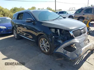 2018 Kia Sorento SX Limited z VIN 5XYPKDA5XJG371494, wystawiony jako IAAI lot #42227886 z przebiegiem 82 172 mil mil oraz . Historia ofert i sprzedaży dostępna na DreamBid. Obrazek 1.