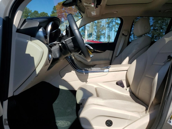 2021 Mercedes-Benz GLC with VIN W1N0G8EB1MV298807, listed as a Copart auction lot 51919905 with 45,589 mi miles and Salvage Title. Bid and sale history available at carsss.com. Image 7.