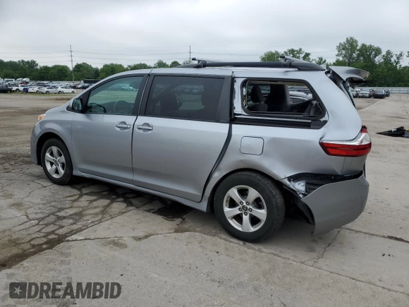2018 Toyota Sienna LE Auto Access Seat with VIN 5TDKZ3DC8JS901748, listed as a Copart auction lot 58890095 with 99,162 mi miles and Salvage title. Bid and sale history available at DreamBid. Image 2.