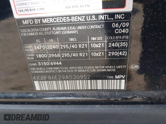 2009 Mercedes-Benz GL-Class 5.5L with VIN 4JGBF86E29A530952, listed as a IAAI auction lot 42112828 with 135,474 mi miles. Bid and sale history available at carsss.com. Image 9.