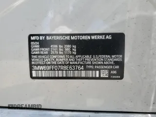 2024 BMW 3 Series 330i z VIN 3MW69FF07R8E63764, wystawiony jako Copart lot #57039575 z przebiegiem 5 355 mil mil oraz Szkoda całkowita • Salvage title. Historia ofert i sprzedaży dostępna na DreamBid. Obrazek 12.