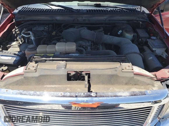 2000 Ford Excursion Limited z VIN 1FMNU42S2YED84910, wystawiony jako Copart lot #57272245 z przebiegiem 235 173 mil mil oraz Szkoda całkowita • Salvage title. Historia ofert i sprzedaży dostępna na DreamBid. Obrazek 12.