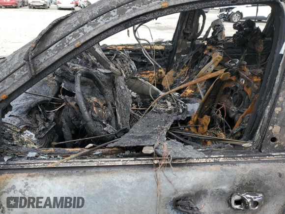 2018 Jeep Grand Cherokee Summit z VIN 1C4RJEJG8JC340185, wystawiony jako Copart lot #45853025 z przebiegiem Nie podano mil oraz Nie do naprawy • Non repairable. Historia ofert i sprzedaży dostępna na DreamBid. Obrazek 7.