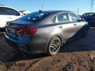 2021 Kia Forte GT-Line with VIN 3KPF34AD8ME270830, listed as a IAAI auction lot 40832173 with 68,240 mi miles and . Bid and sale history available at DreamBid. Image 4.