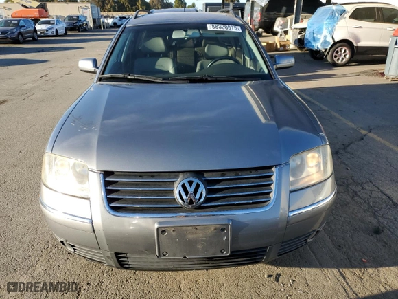 2003 Volkswagen Passat GLS with VIN WVWVD63B63E164032, listed as a Copart auction lot 88300875 with 80,695 mi miles and Clean Title. Bid and sale history available at carsss.com. Image 5.